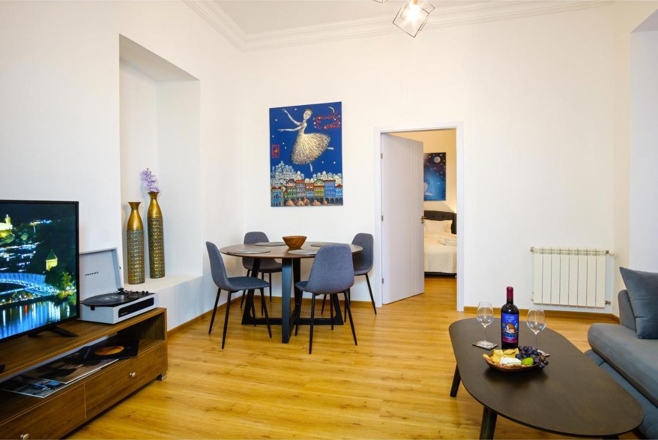 Bb Residence Sololaki Тбилиси Екстериор снимка