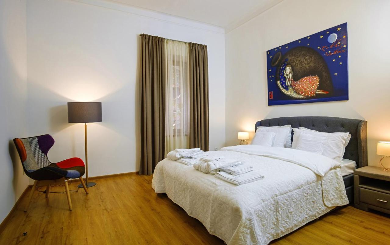 Bb Residence Sololaki Тбилиси Екстериор снимка