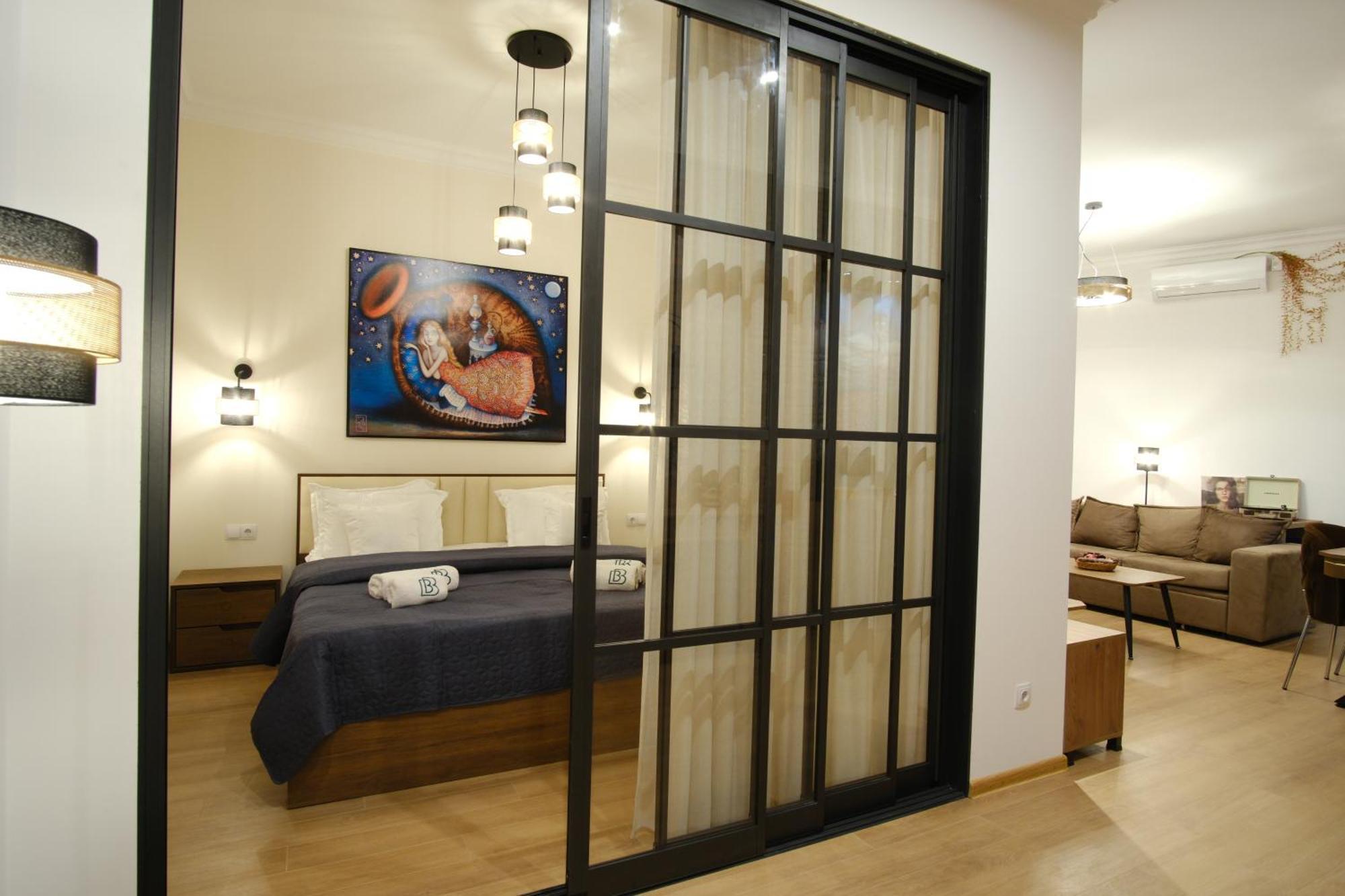 Bb Residence Sololaki Тбилиси Стая снимка