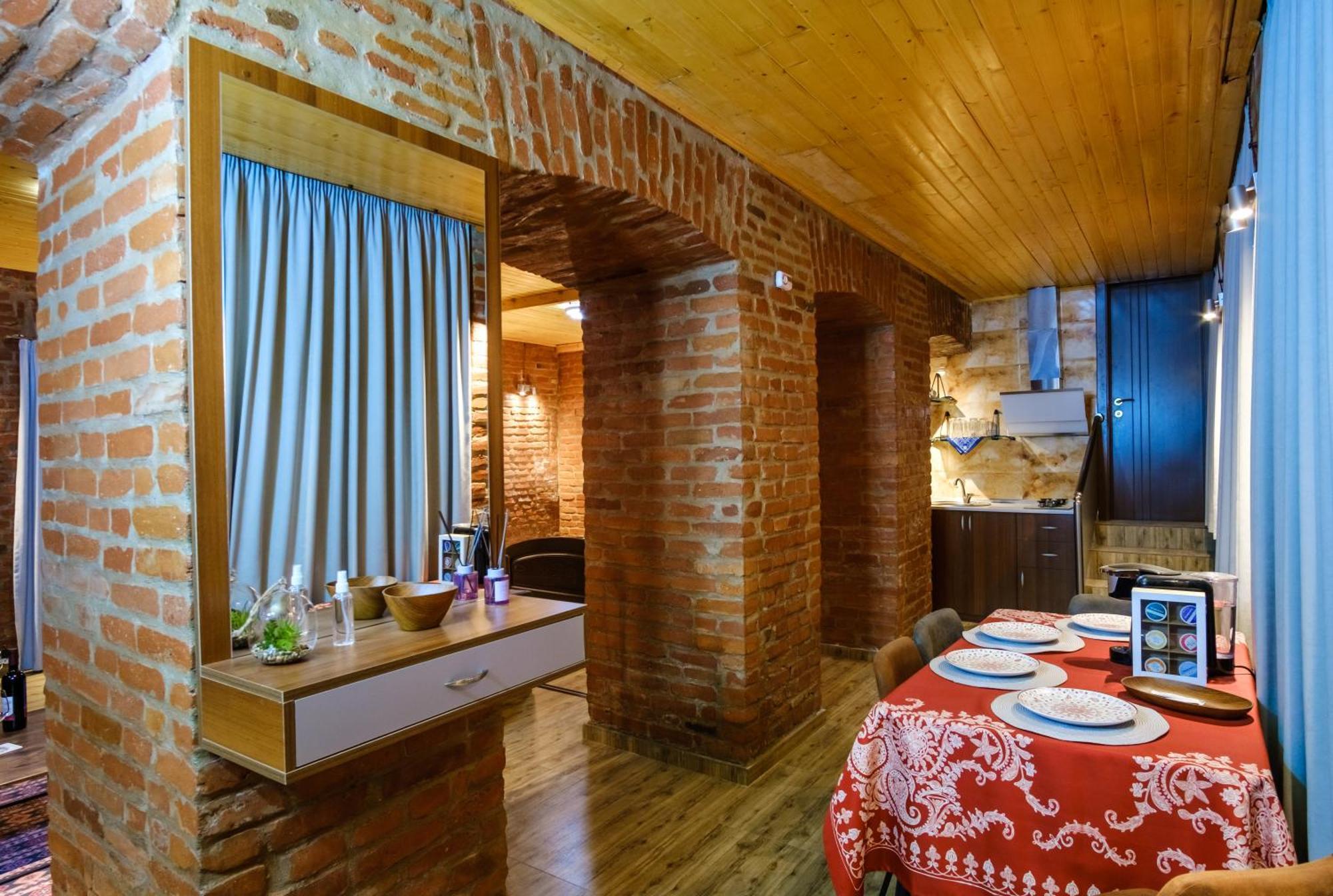Bb Residence Sololaki Тбилиси Стая снимка